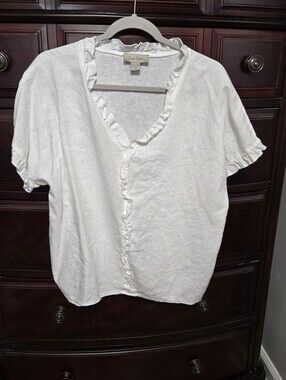 Charlie Paige White Ruffle-Trim V-Neck Linen Blend Blouse